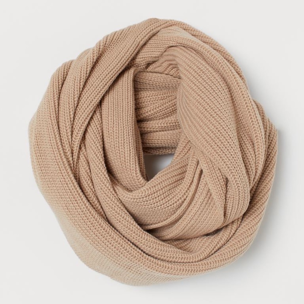 𝅺soft, rib-knit tube scarf 59x26 - B1
